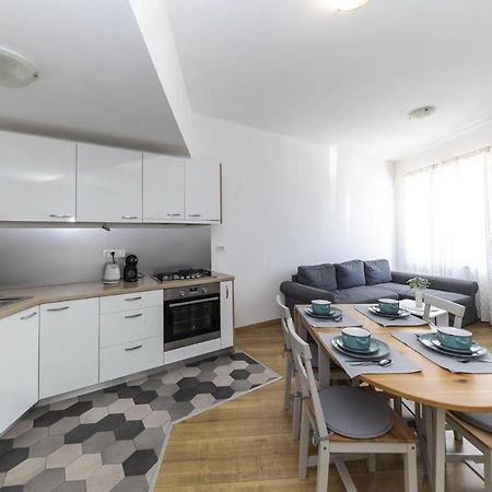 Apartments 23 And 25 With Free Private Parking Zára Kültér fotó